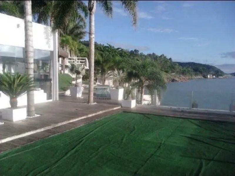 Casa frente mar ou pousada, Balneário São Miguel Biguaçu terreno total 2500m²