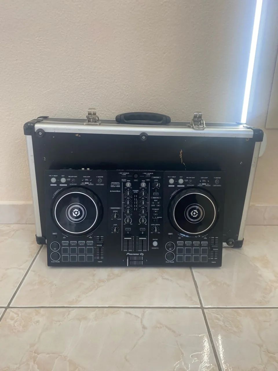Controladora DDJ 400 Pioneer
