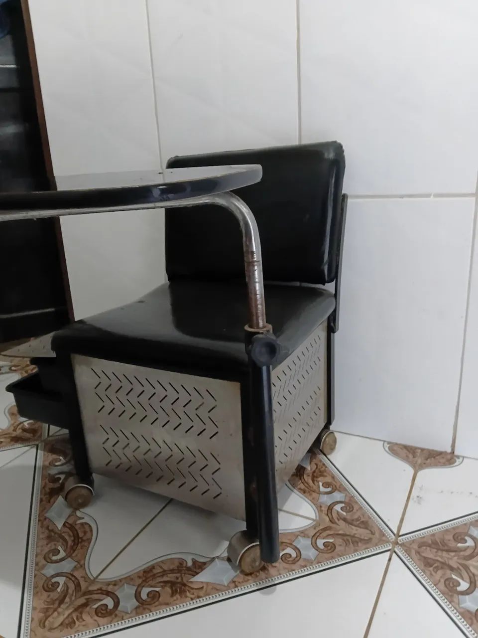 Cadeira de manicure 