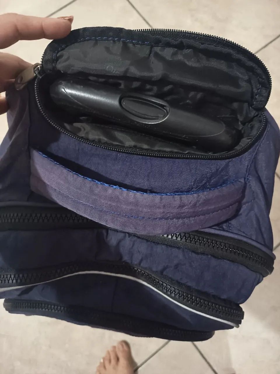 Mochila azul marinho  - Foto 2