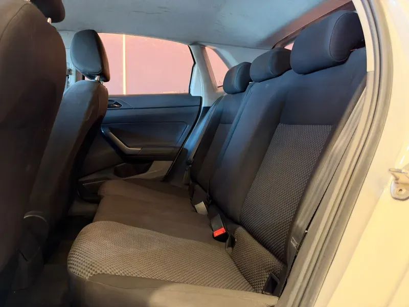 Volkswagen Polo 1.6 MSI Total Flex 16V 5p Aut., foto 16 de 20