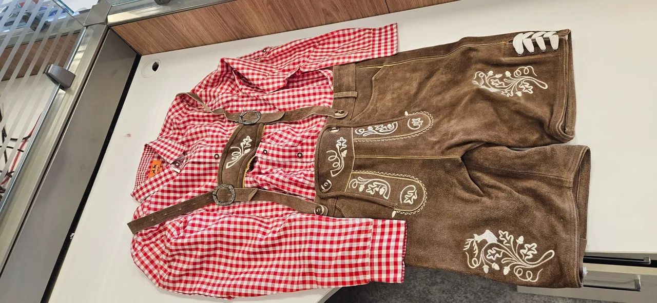 Traje típico alemão