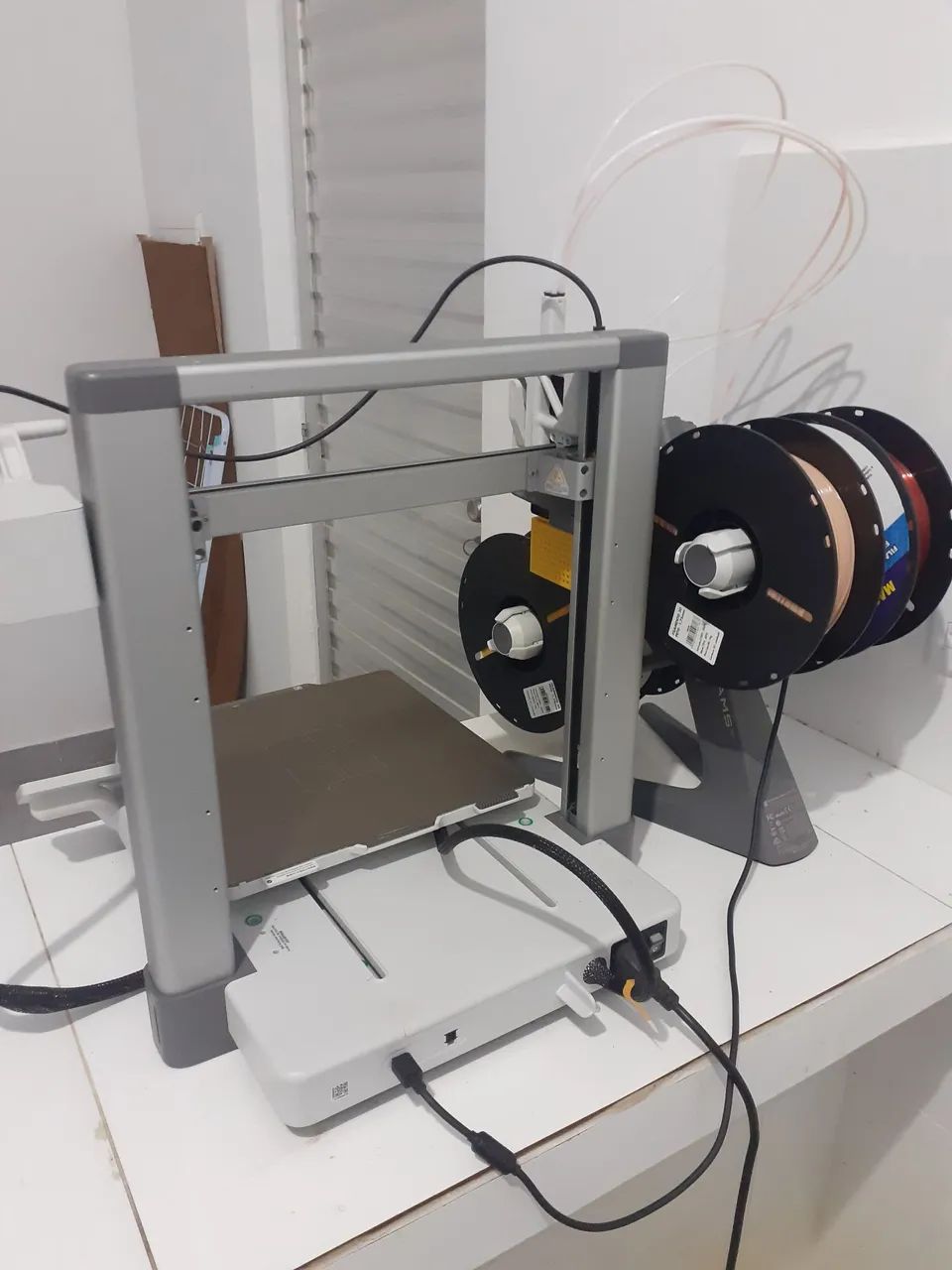 IMPRESORA 3D BAMBU LAB A1 COMBO,  TROCA SE EM IPHONE E VENDA