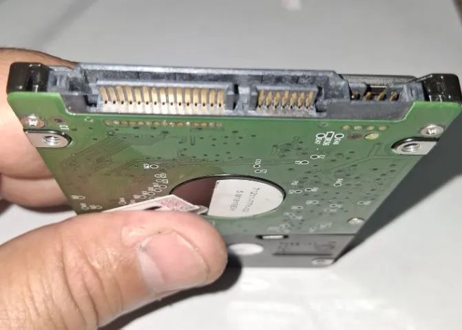 HD 750 GIGAS  - Foto 3