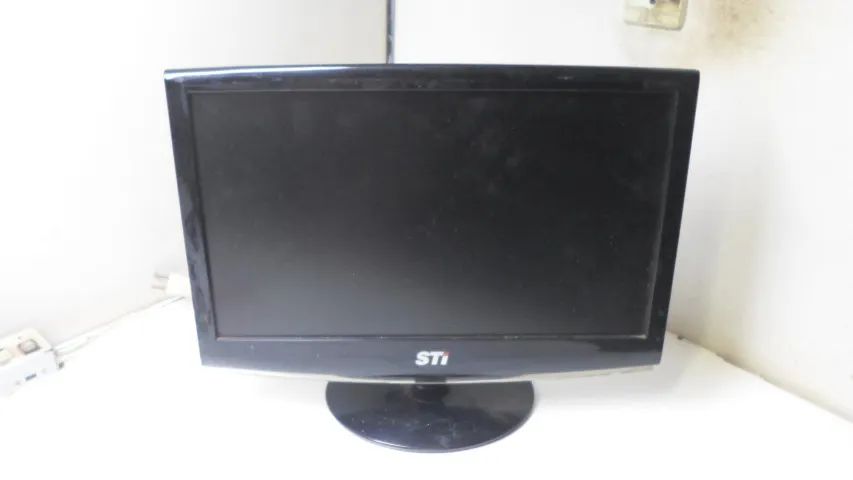 Monitor STI 18,5 Polegadas Mlc 1941w Vga Lcd - Foto 2