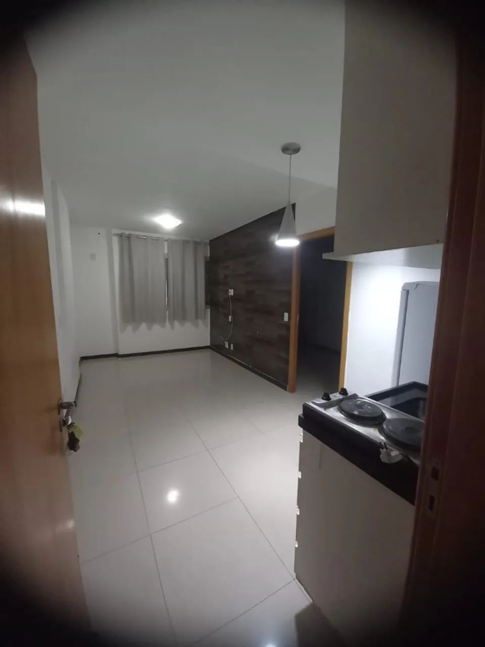 Alugo otimo apto com sala, suite, cozinha e garagem no edificio Modern Life. - Foto 3