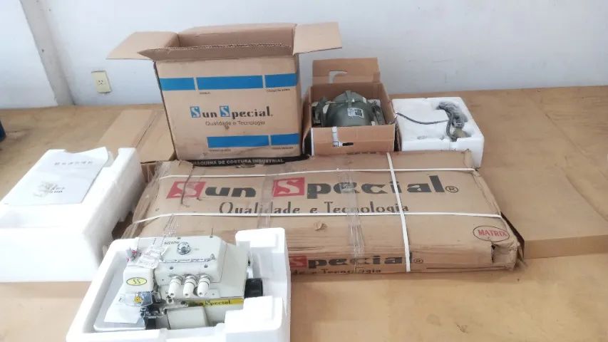 Máquina overloque Sun Special NOVA - Na Caixa 
