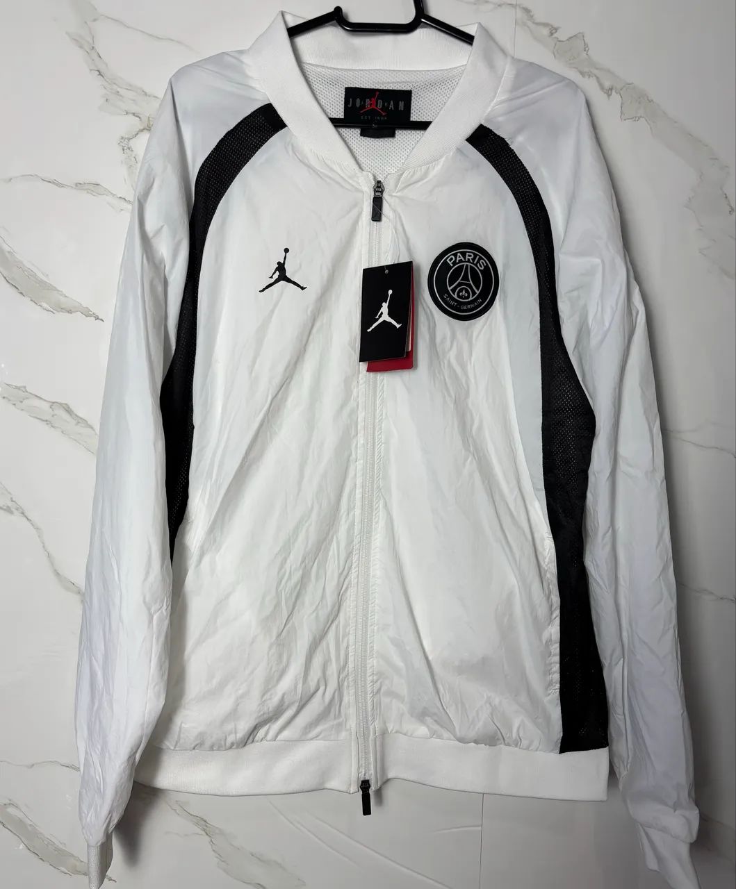 Jaqueta Nike Jordan tamanho G - Foto 2