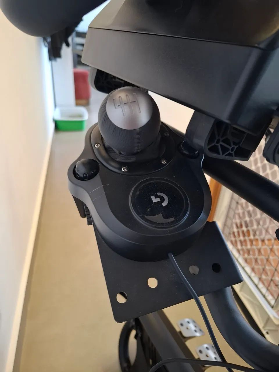 Setup Sim Racing COMPLETO: Logitech G29 + Câmbio + Suporte (PS5/PC) - Foto 3
