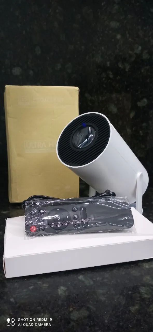 Projetor HY300 4k Novo