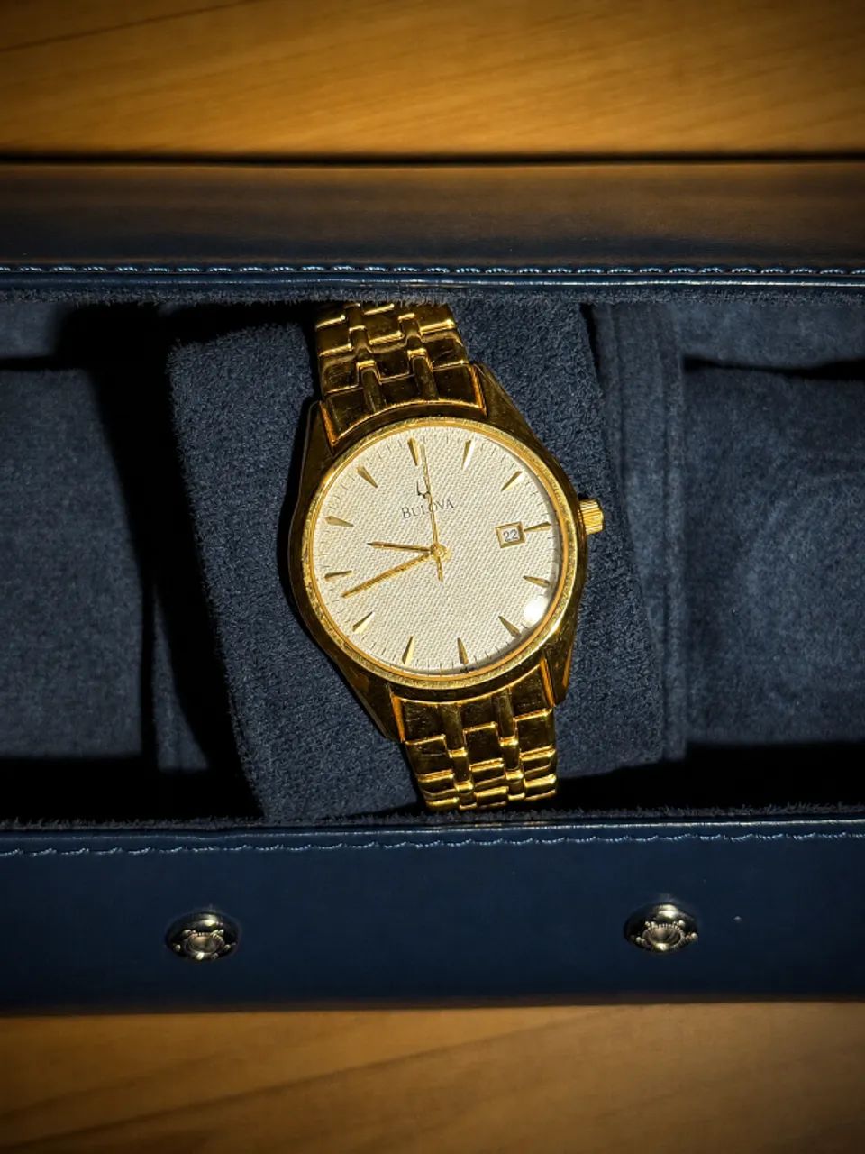 Relógio Bulova Quartz Vintage