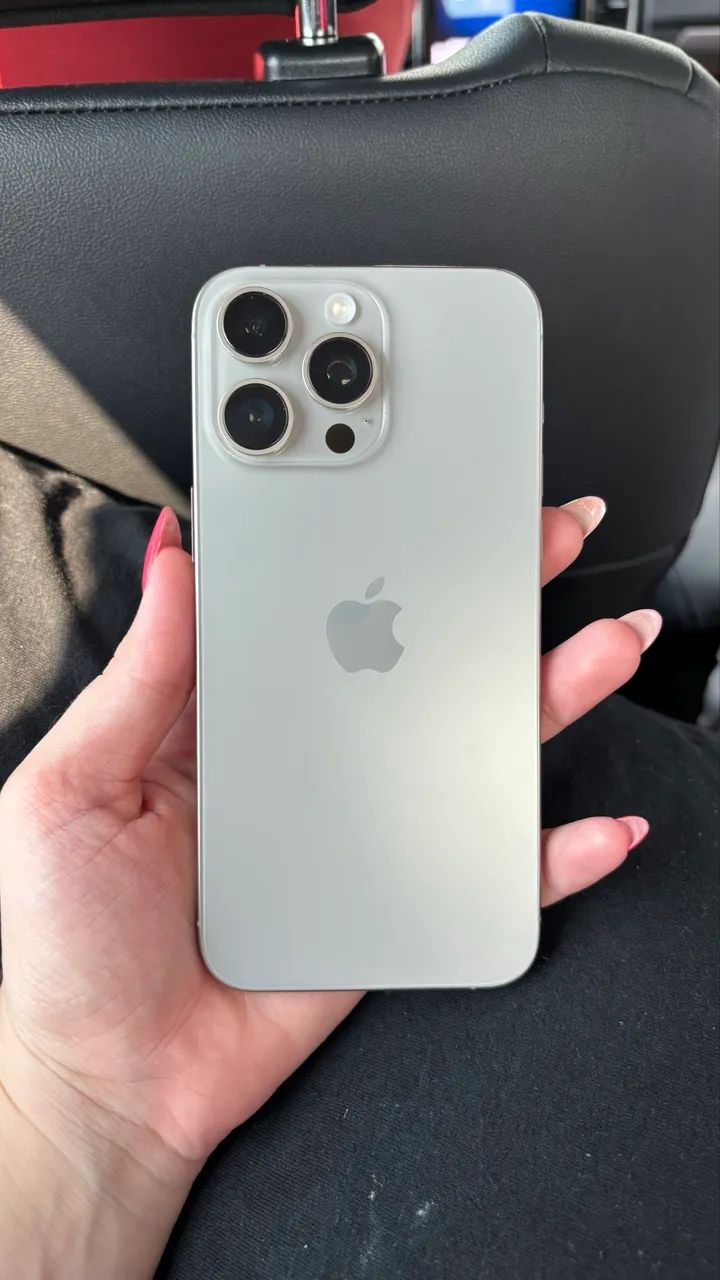 15 pro Max  - Foto 4