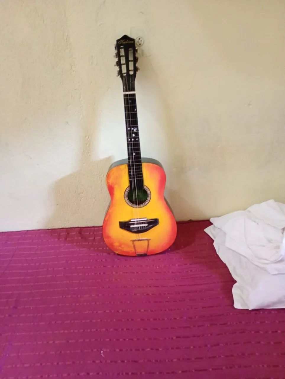 Viola bem conservada dinâmica  - Foto 3