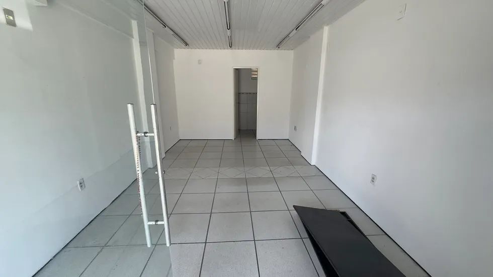 Loja de 30 m² para alugar na Av. Aguanambi - Foto 4