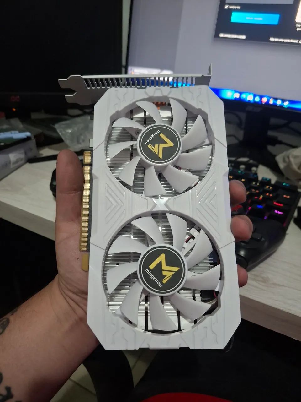 RX580 8GB DEFEITO - Foto 2