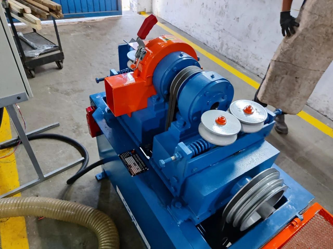 Vendo maquina de fazer cabo  - Foto 3