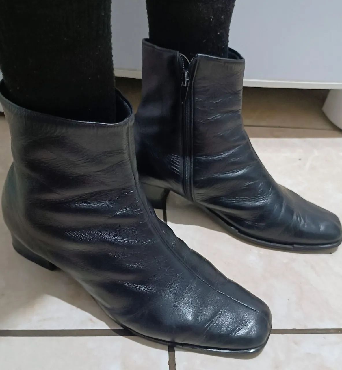 Bota Feminina em Couro Legítimo  - Foto 3