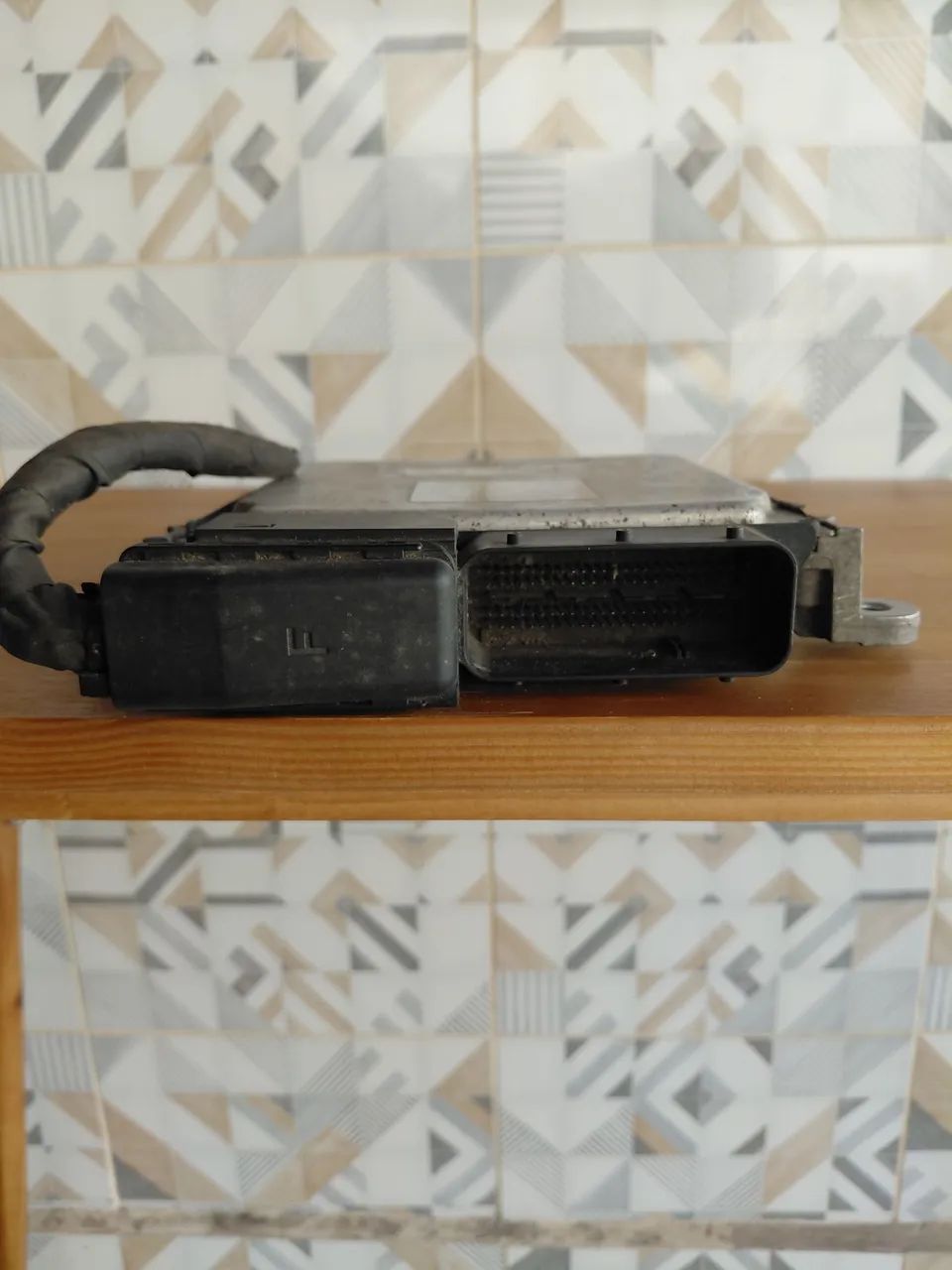 Vendo módulo de injeção eletrônica ED6145, código A6519001701 para linha Sprinter  - Foto 3