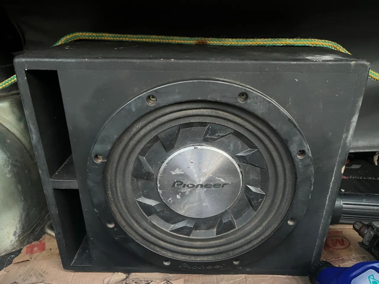 subwoofer Pioneer com módulo 