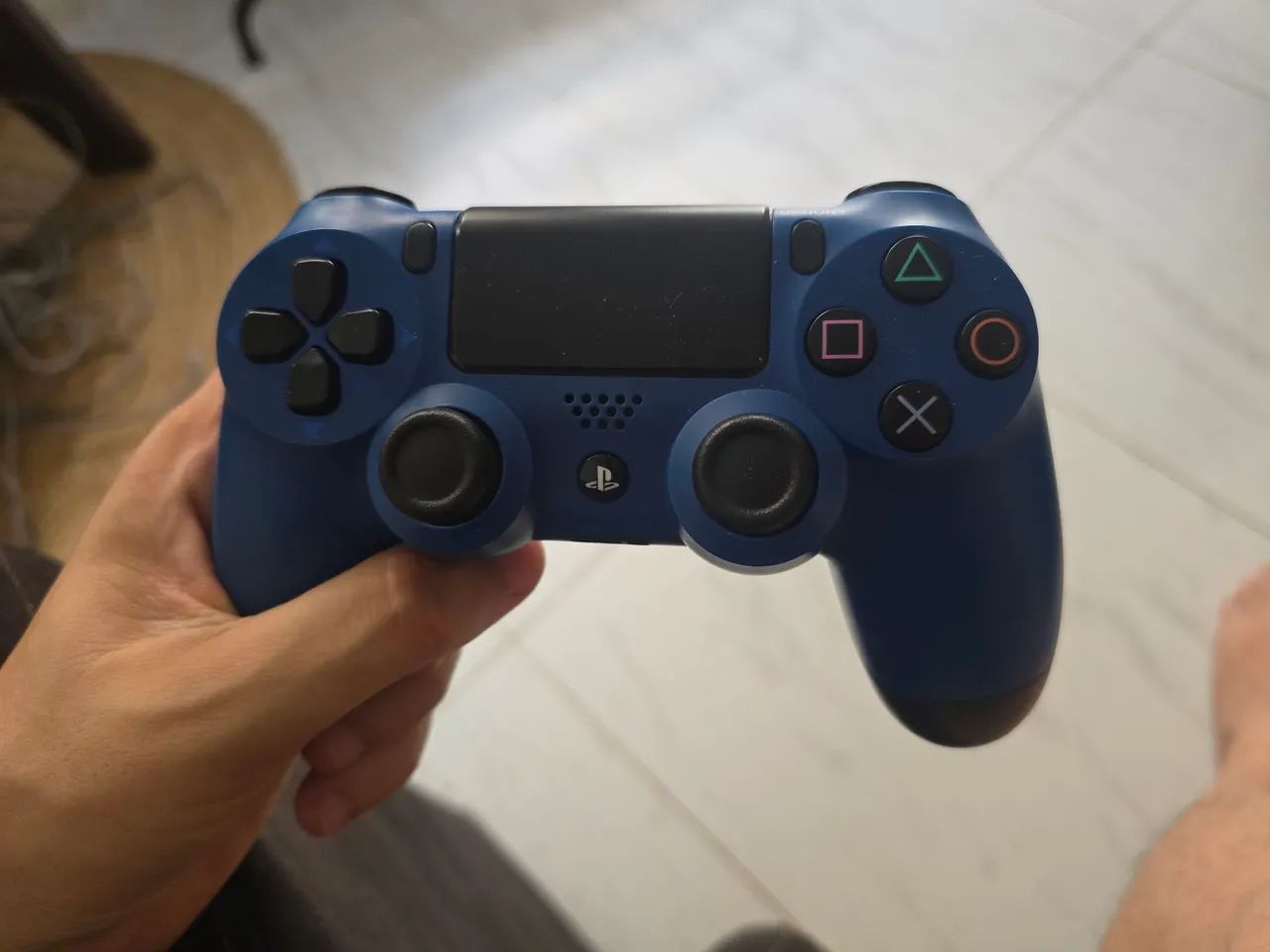 Controle PS4 Azul Original - Foto 4