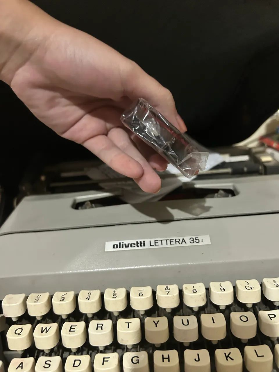 Máquina de escrever Olivetti Lettera 35 vintage - Foto 5