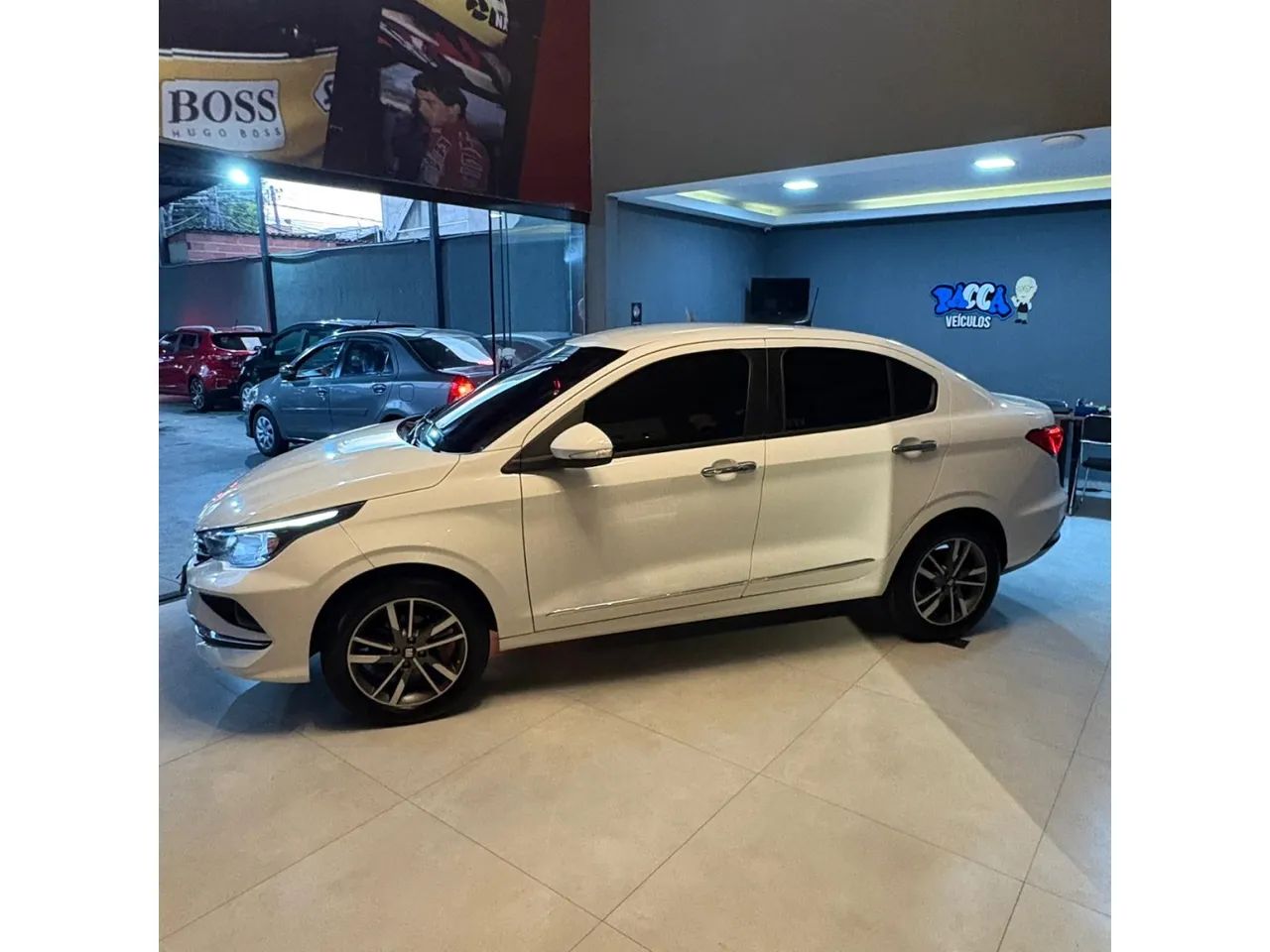 Fiat Cronos Precision 1.3 16V Flex Aut. 2023 - Foto 4