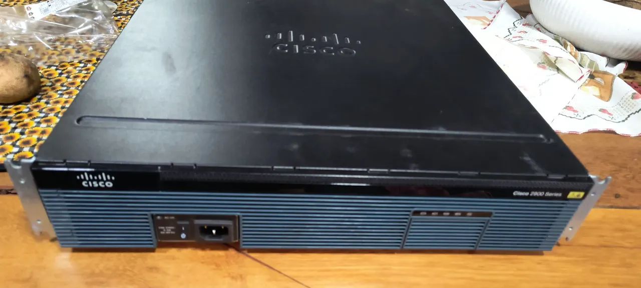 Roteador CISCO 2900 - Foto 3
