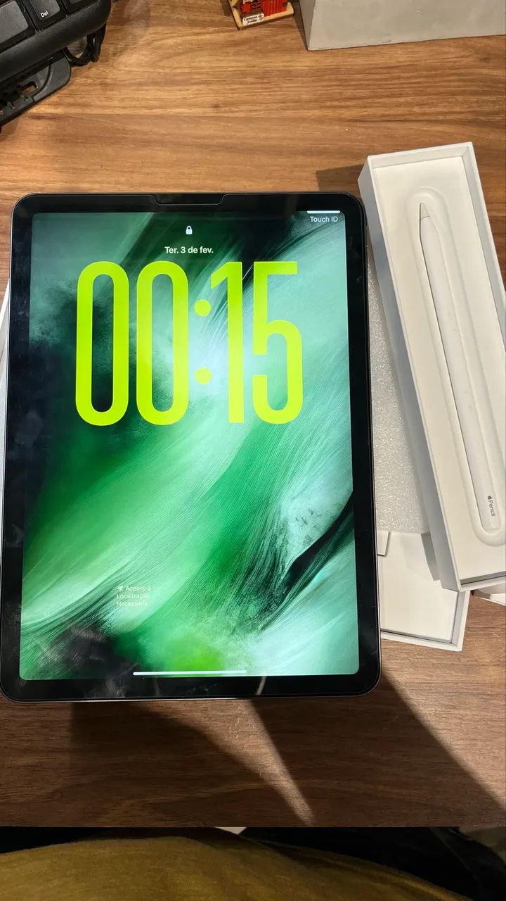iPad Air 5 geração com Apple Pencil 2 geração 