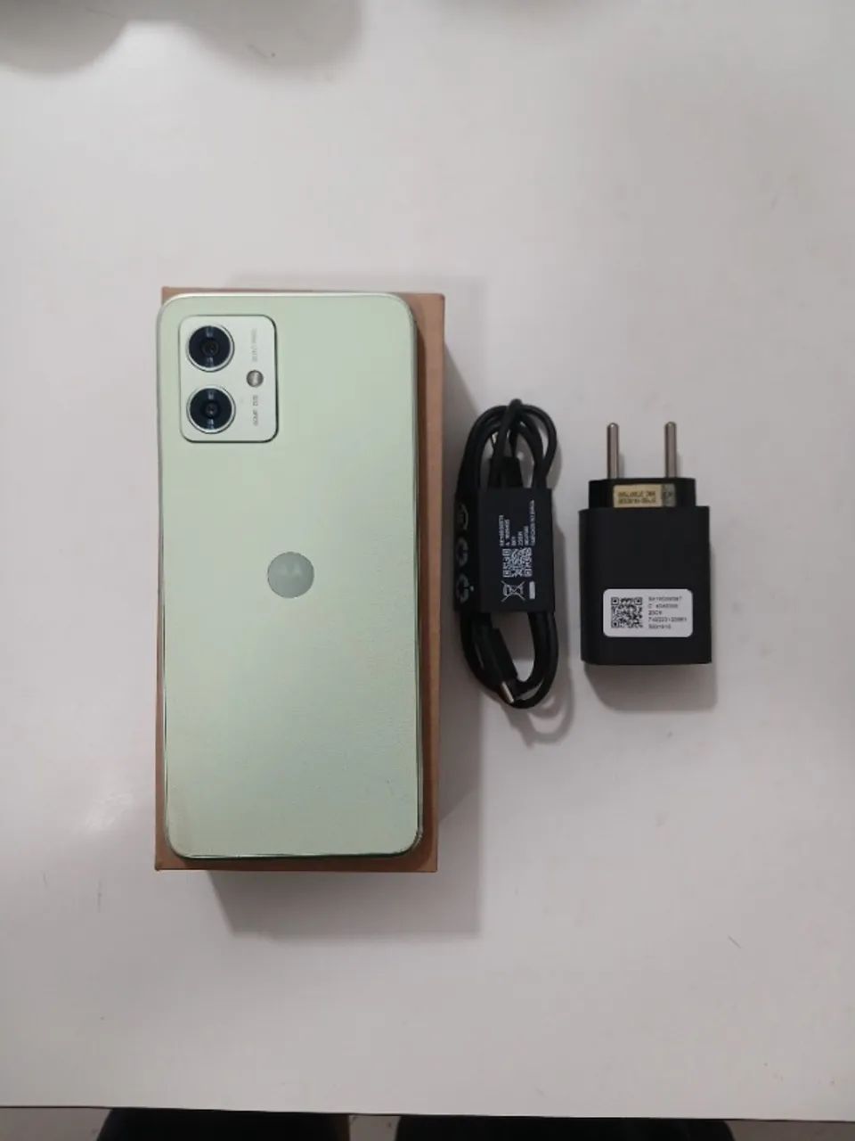 Celular Motorola G54, 256 GB, 8 GB, com película e capa. Usado EXCELENTE estado. - Foto 4