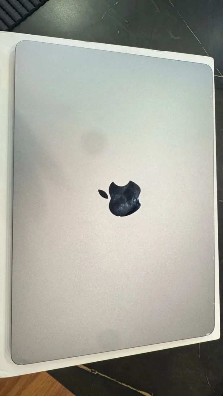 MACBOOK AIR M3 256GB 