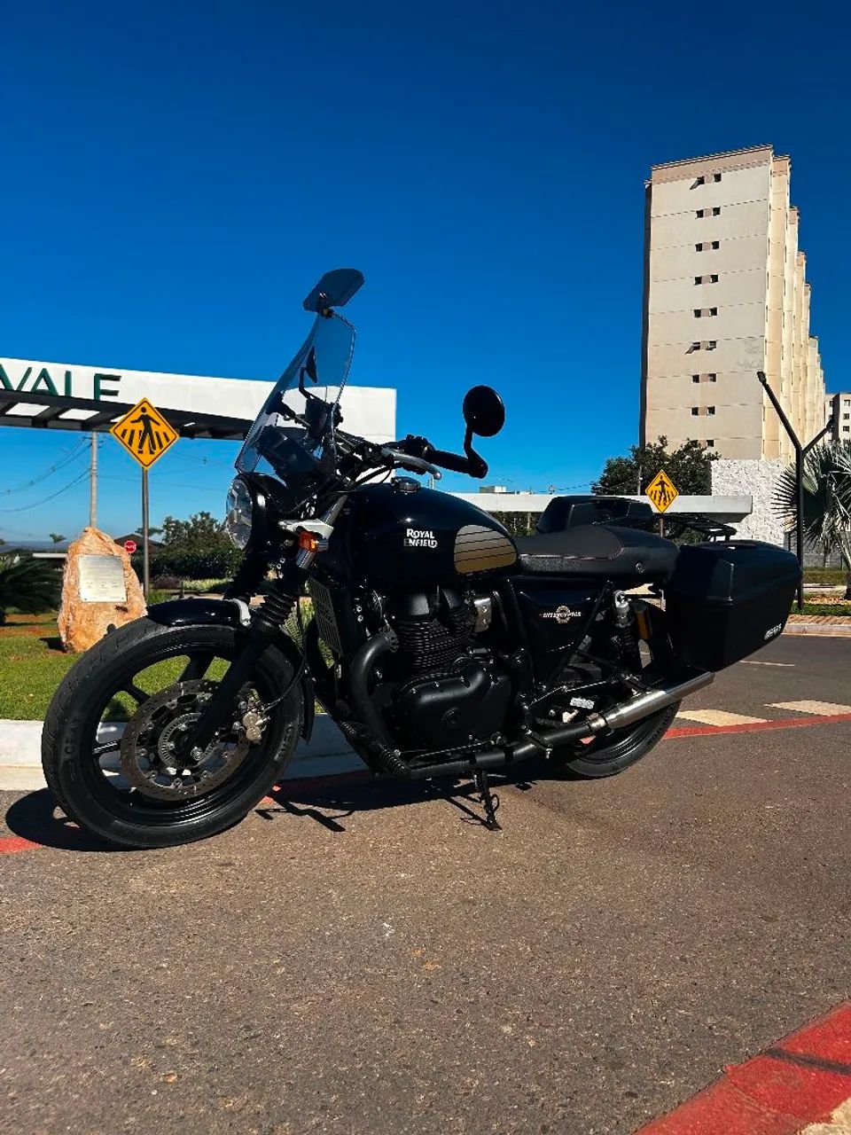 Royal interceptor 650 - Foto 2