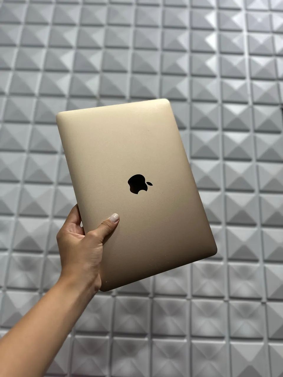 MacBook本体 Macbook Retina 2016 Gold - 256 GB MacBook (Retina, 12 polegadas, Início de 2016) - Especificações