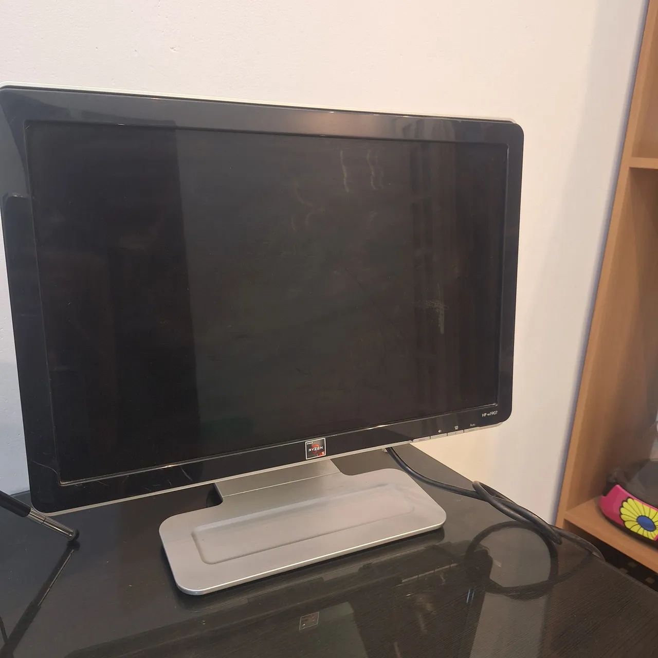Monitor hp LCD 19