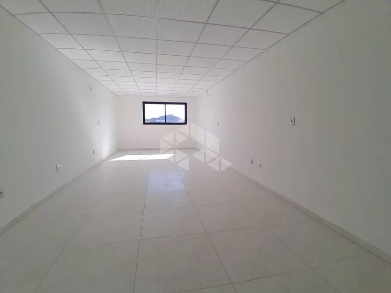 Sala 42M² - para Alugar - Foto 4