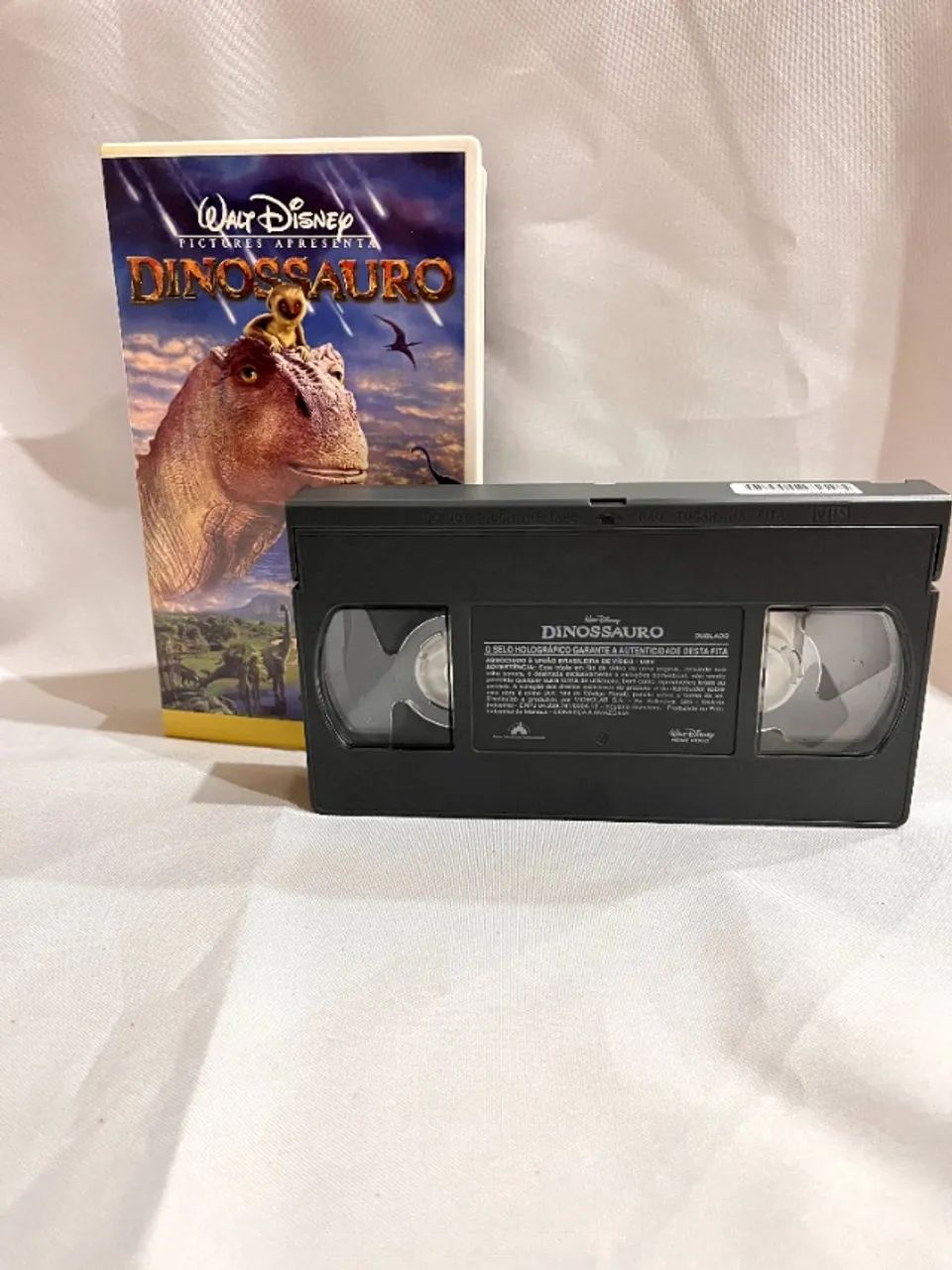 VHS Dinossauro (Disney) - Dublado - Foto 3