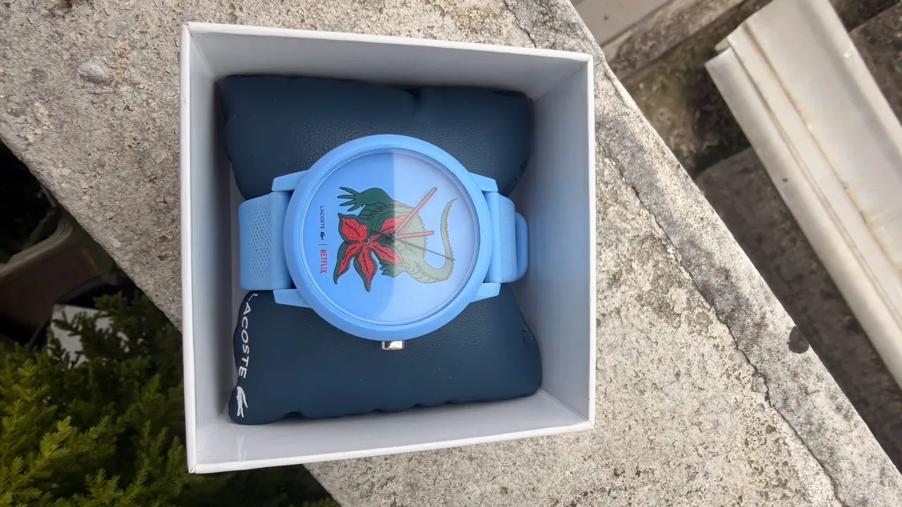 Relogio lacoste azul - Edição limitada netflix - Foto 2
