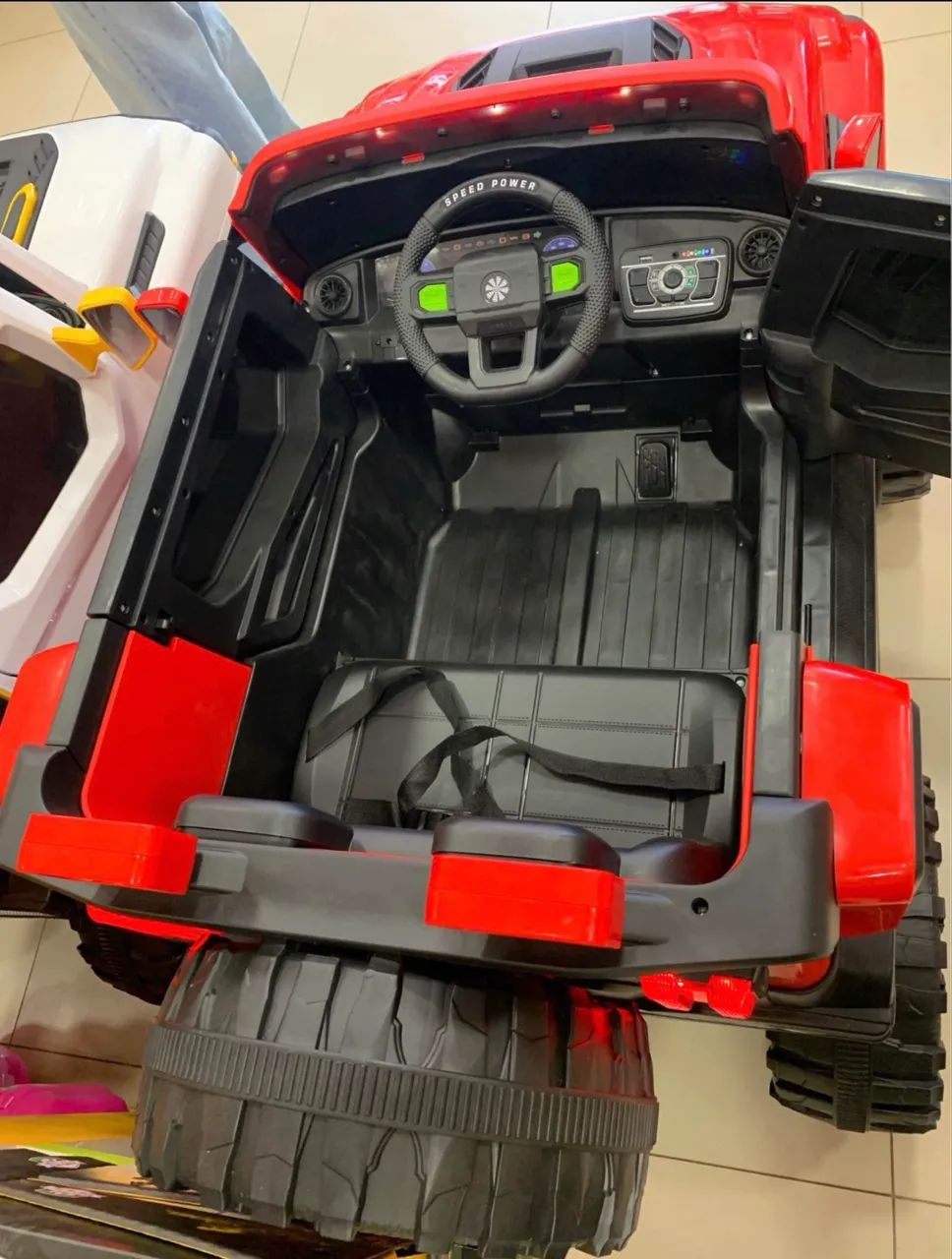 CARRO ELÉTRICO COM CONTROLE PRA CRIANÇA ? - Foto 4