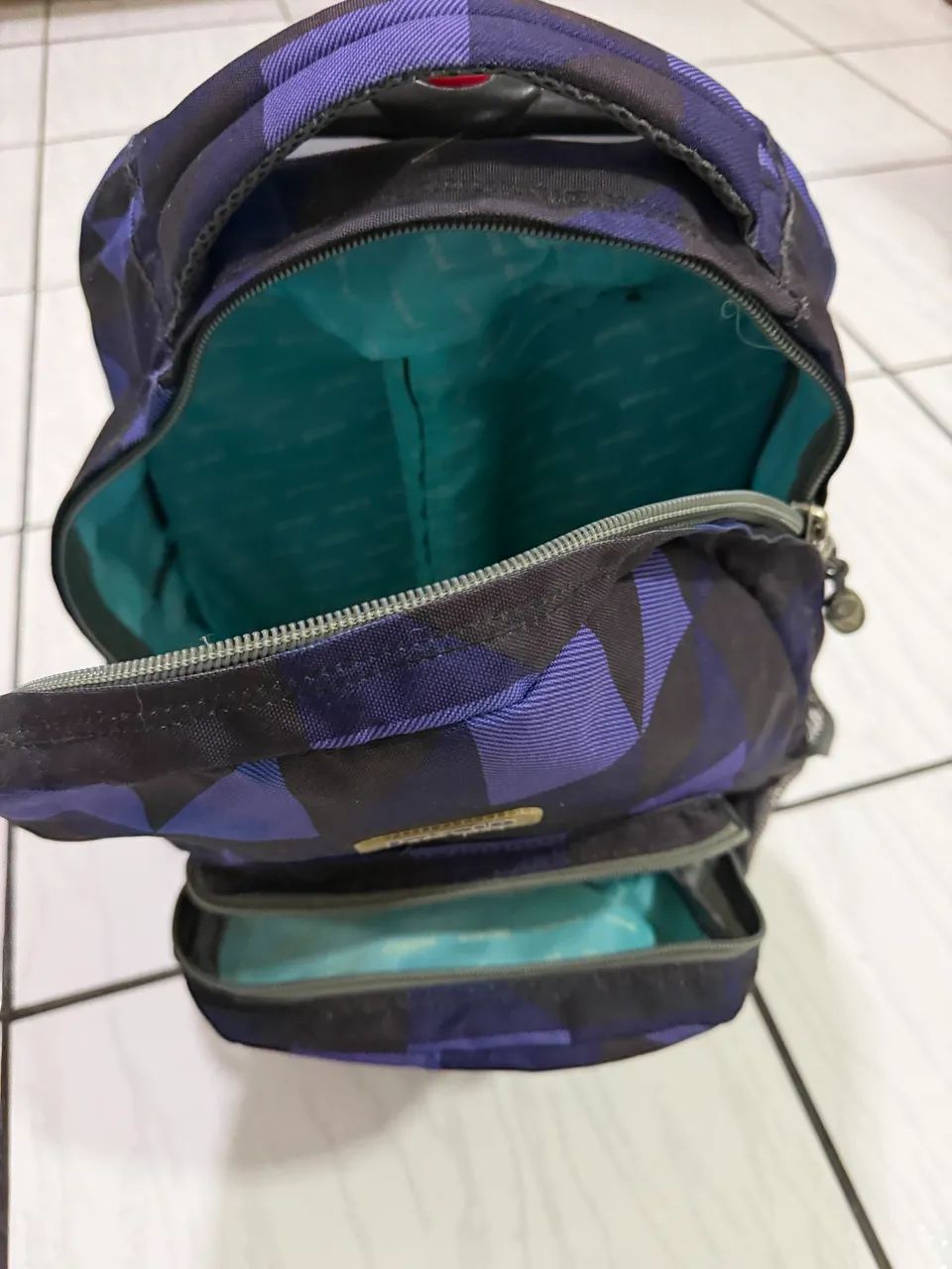 Mochila J-world com alça e rodinhas  - Foto 3