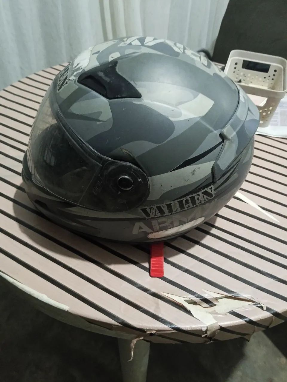 Capacete da valen para vender rápido - Foto 2