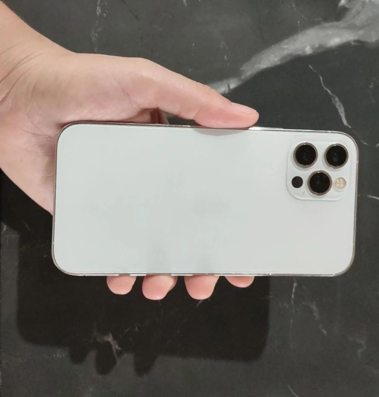 iPhone 12 pro 128