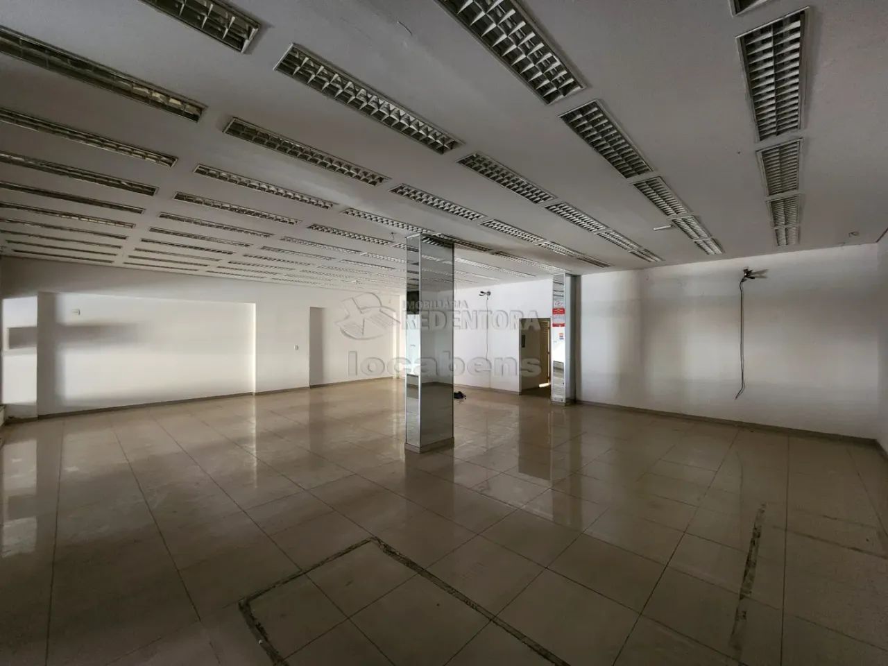 Salão comercial amplo no Centro com com acessibilidade. - Foto 2