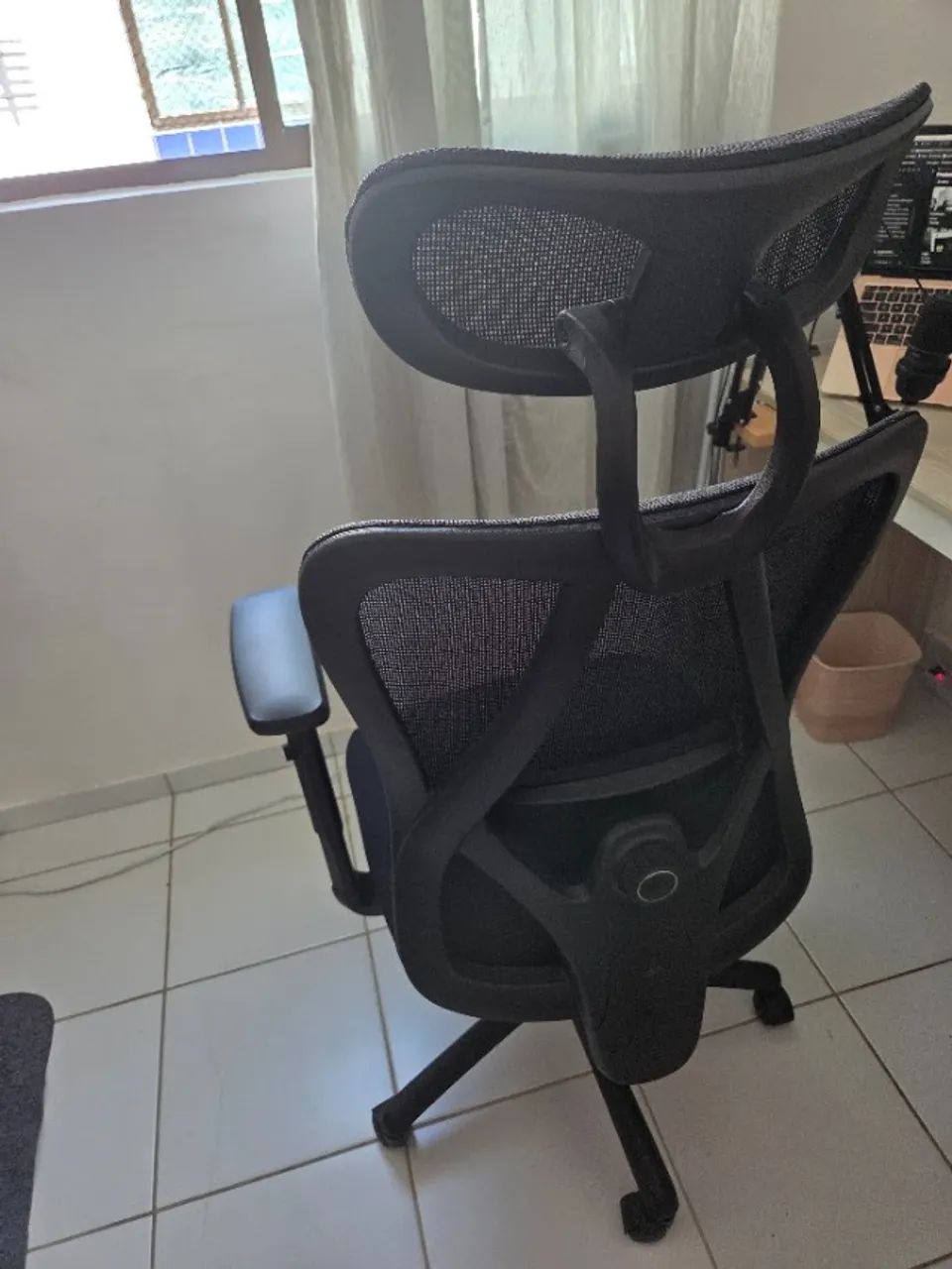 Cadeira Ergonômica Elements Samaia - Foto 2