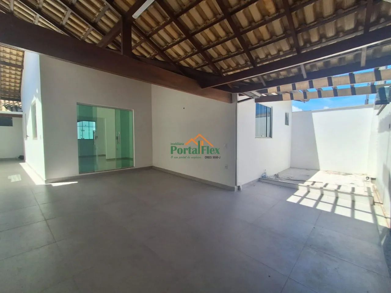 Casa à venda em Morada de Laranjeiras - Serra/ES