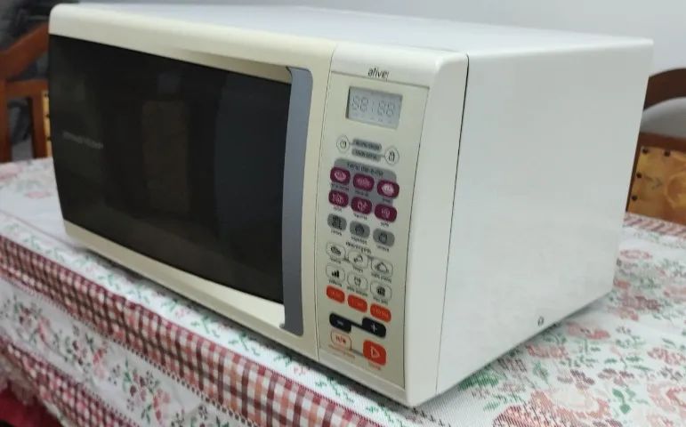 Micro-ondas Brastemp branco  - Foto 2