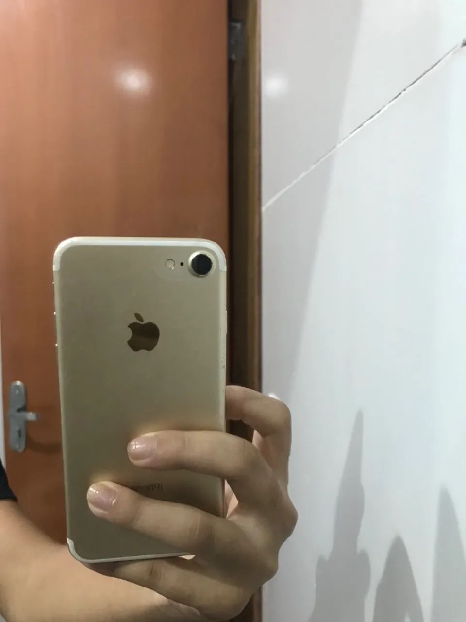 vende-se iphone 7