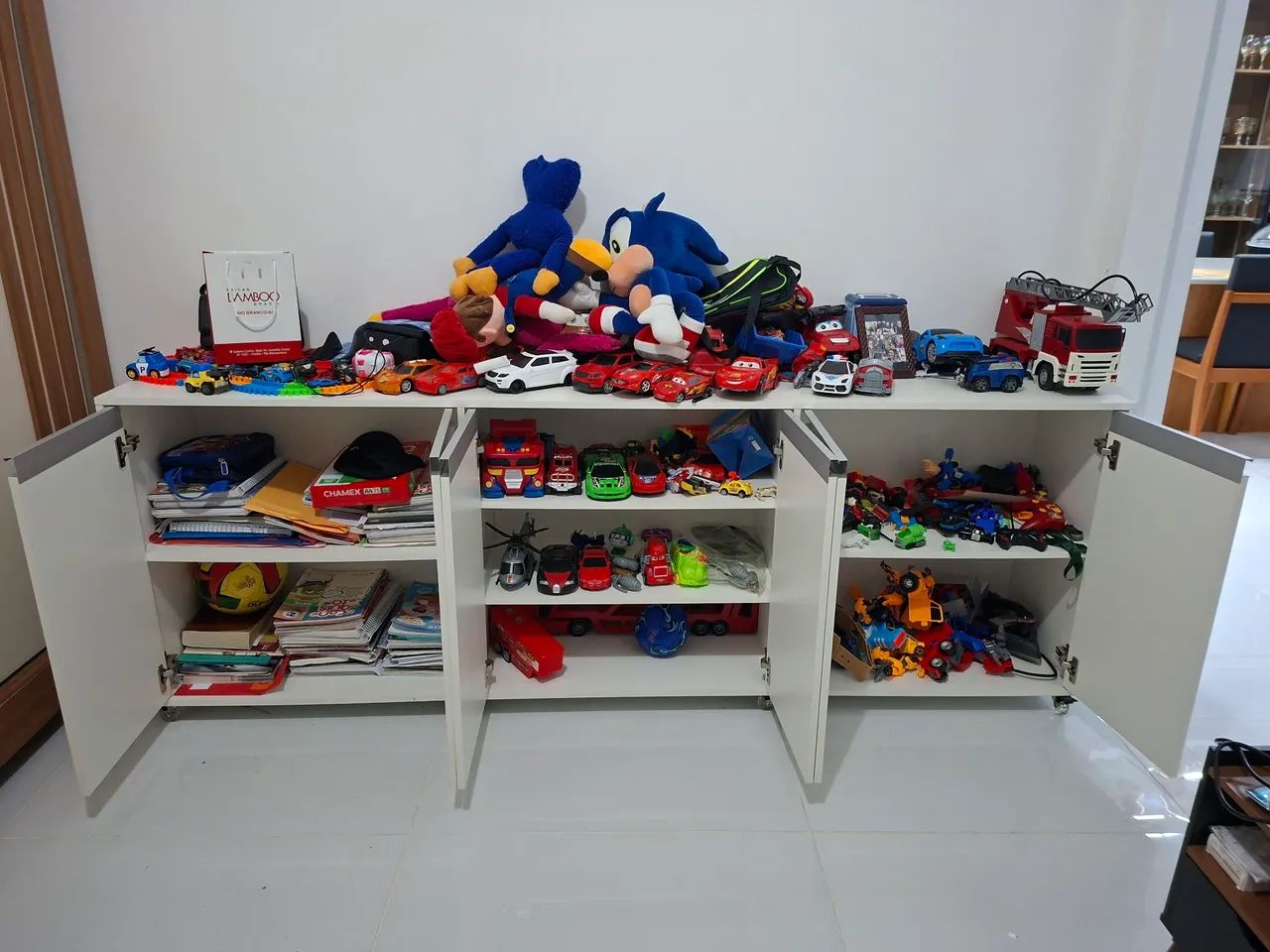 Balcão novo com seis portas  - Foto 2