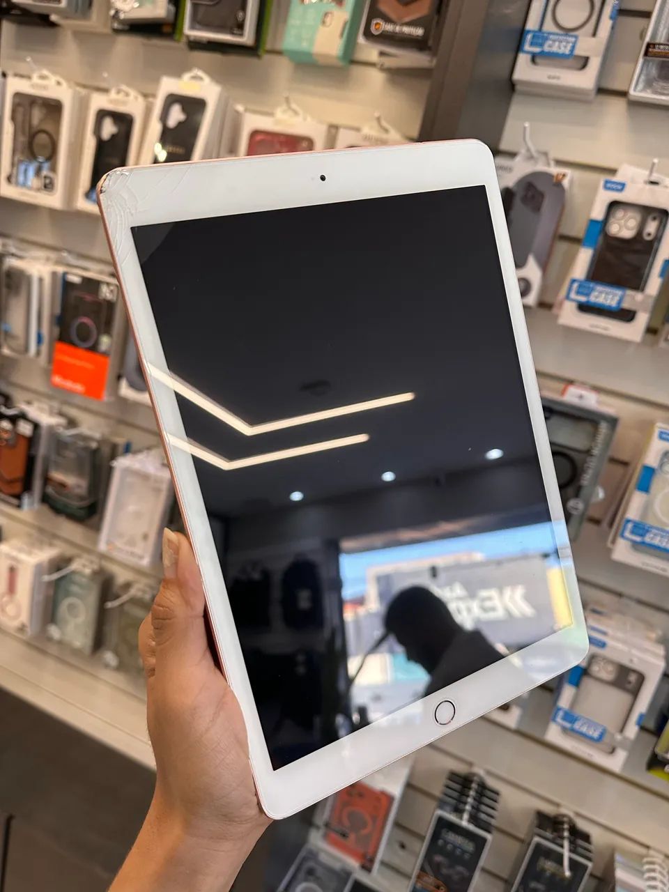 iPad 8° geração 64GB Wi-Fi. - Foto 5