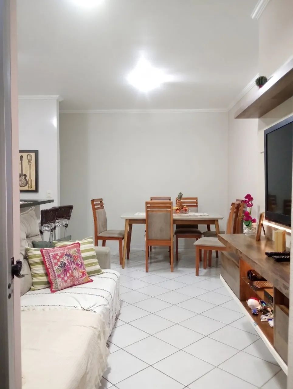 APARTAMENTO 3 QUARTOS COM SUÍTE, VARANDA E VAGA COBERTA - Foto 3