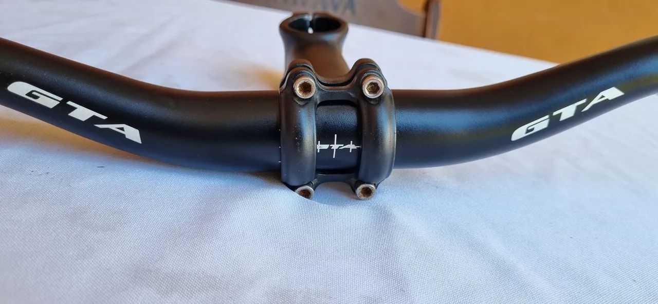 Mesa UNO (100mm) e Guidão GTA 720mm - Foto 4