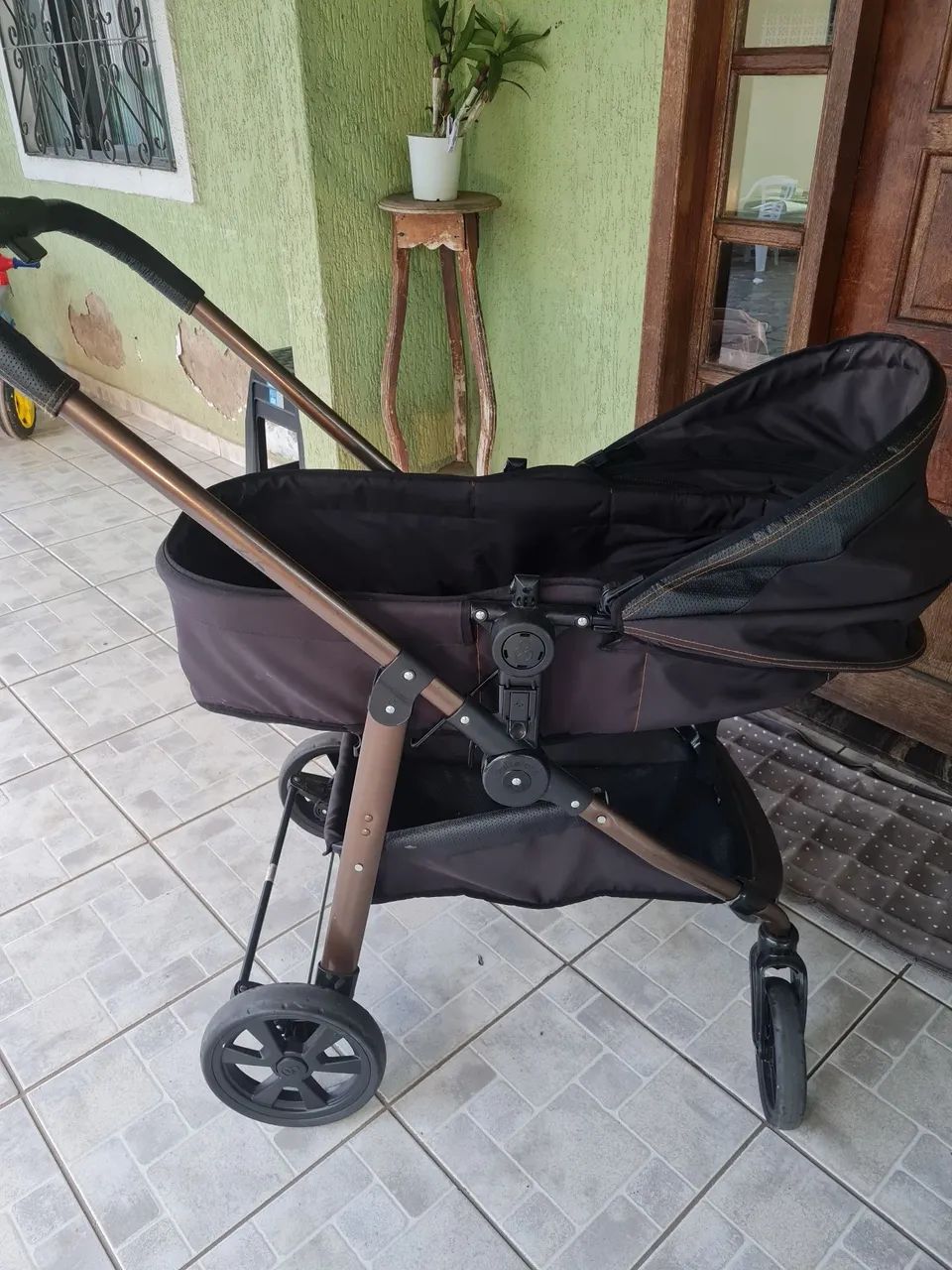 Carrinho de Bebê  Moisés  + Bebê Conforto - Foto 2